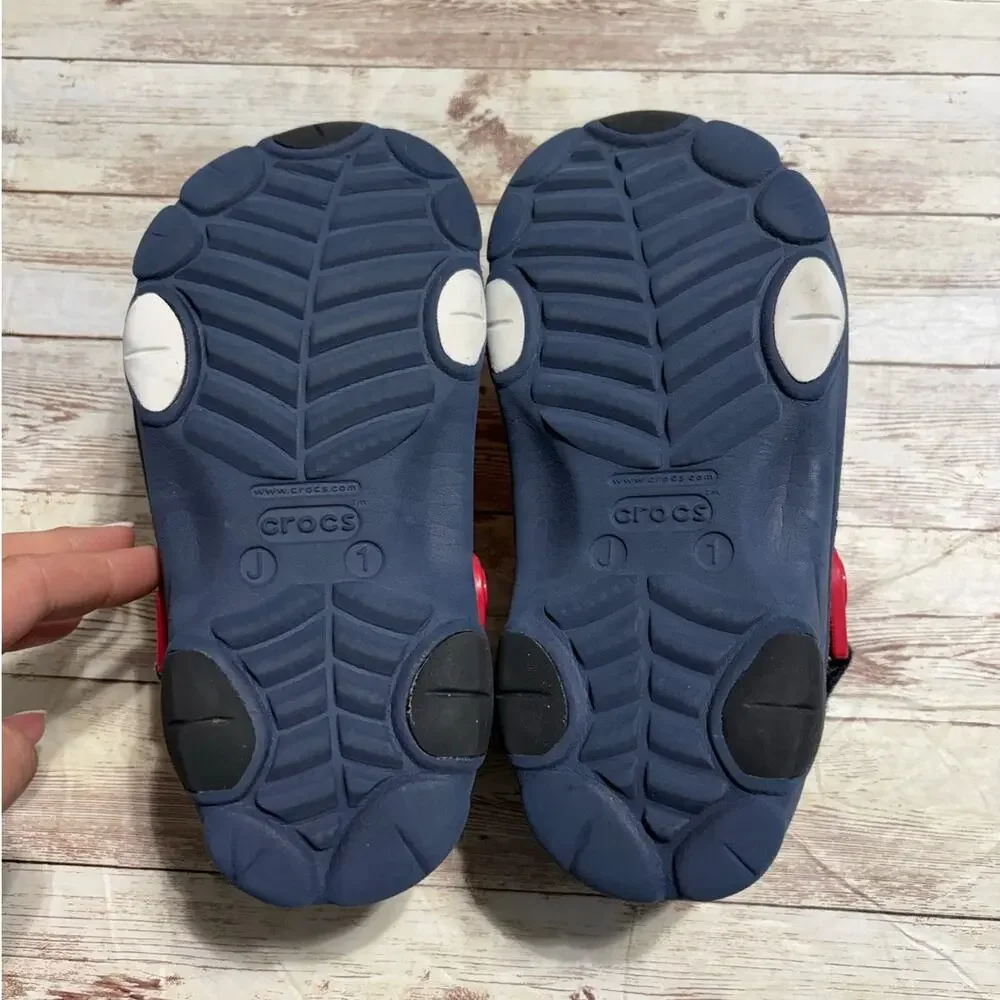 Crocs Classic Clogs Marvel Spiderman Junior Size 1 Jibbitz Red Blue